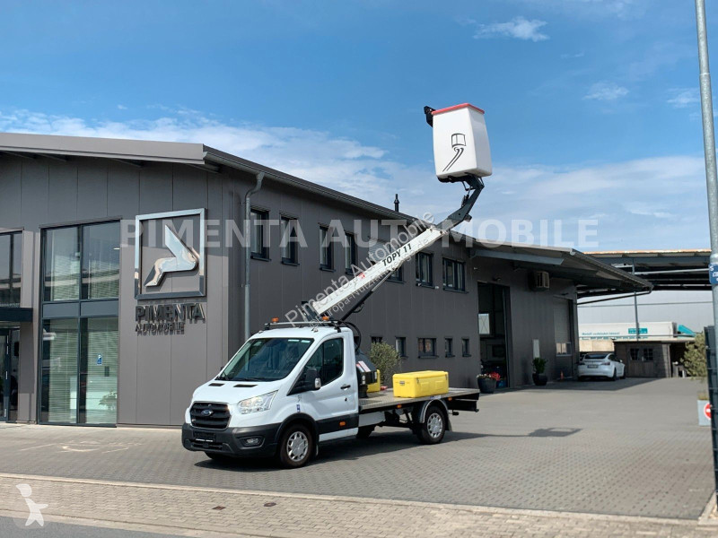 Samochód dostawczy Ford 2.0 TDCI...