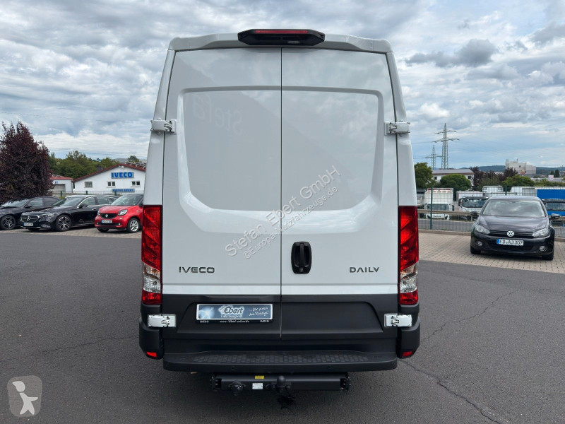 عربة نفعية Iveco 35S14B V Airlineschienensystem...