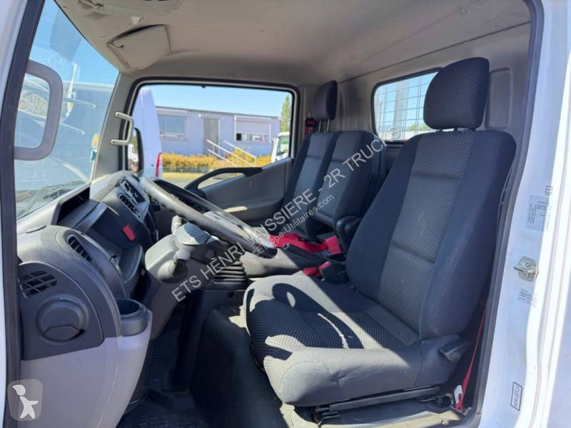 Samochód dostawczy Renault