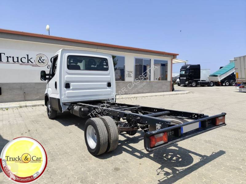 Furgoneta Iveco