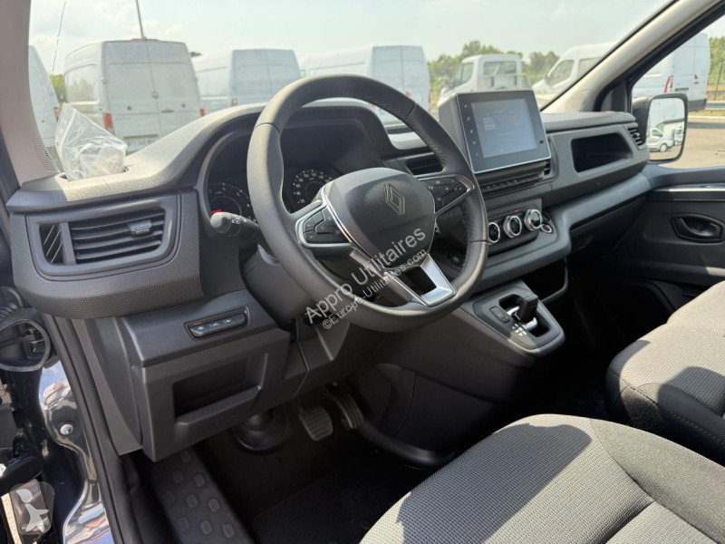 Véhicule utilitaire Renault TRAFIC 3T0 L1H1...