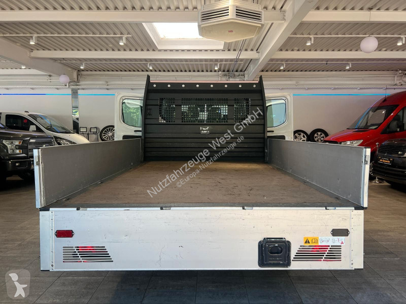 عربة نفعية Ford TDI Maxi DoKa...