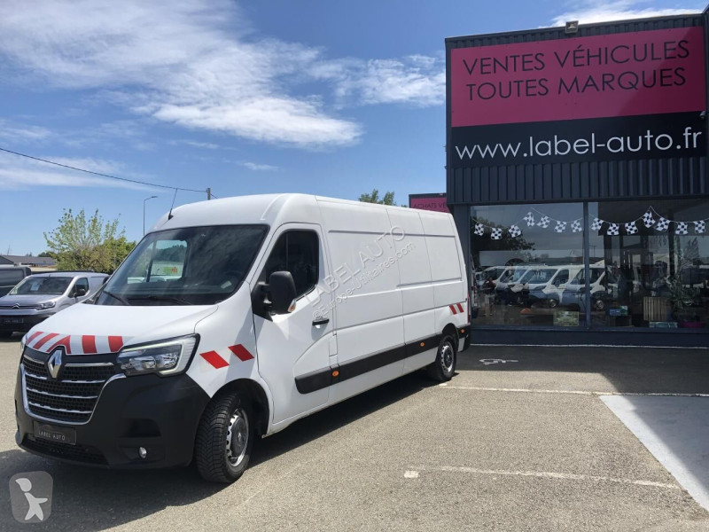 Véhicule utilitaire Renault 2.3
