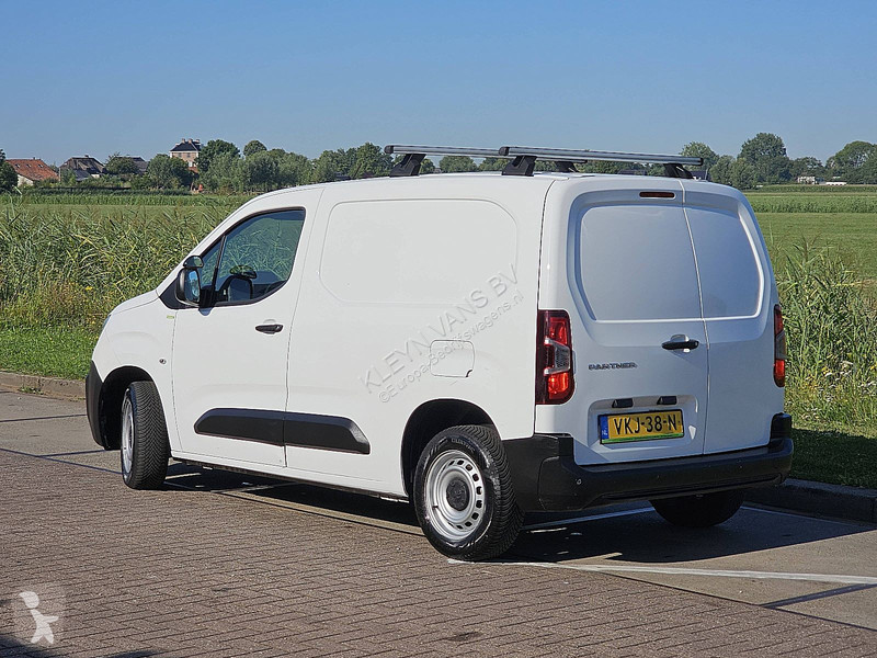Furgoneta Peugeot 1.5 L1 Navi NAP Euro6 AC