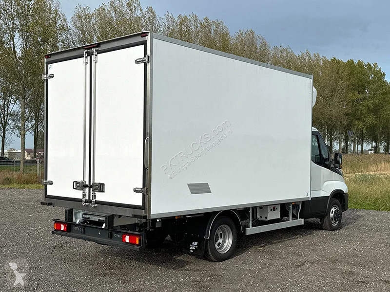 Samochód dostawczy Iveco 50C15 Refrigerated...
