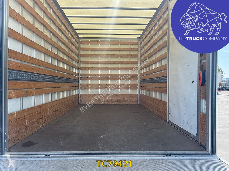 Furgoneta Renault 2.3 DCI KOFFER MET LAADBRUG