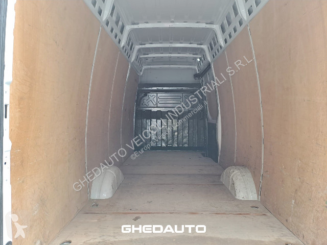 Furgoneta Iveco Daily 35S16 - 35S16 V
