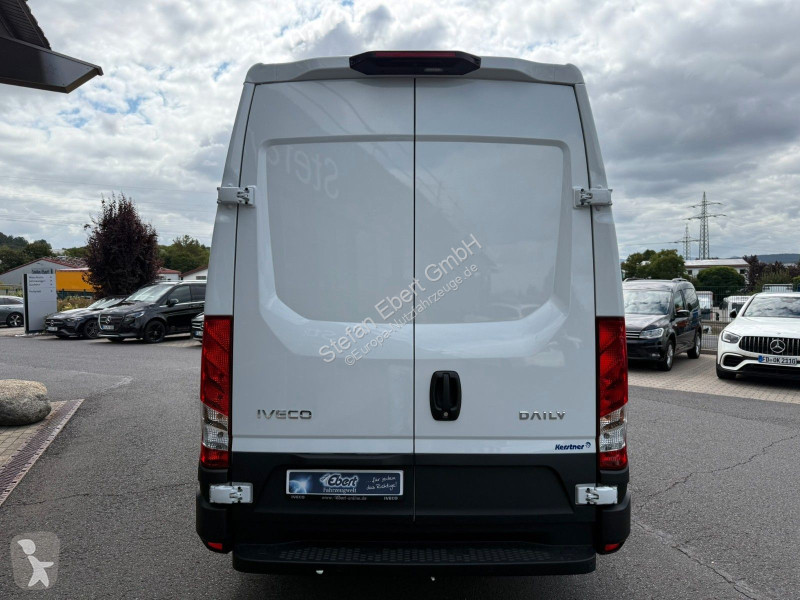 عربة نفعية Iveco 35S16HA8 V Kühlkastenwagen *R...