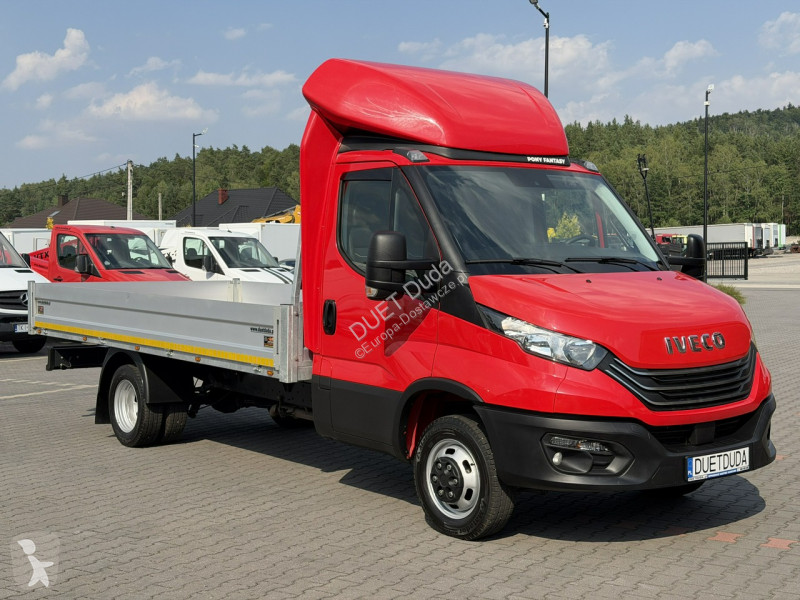 Лекотоварен автомобил Iveco