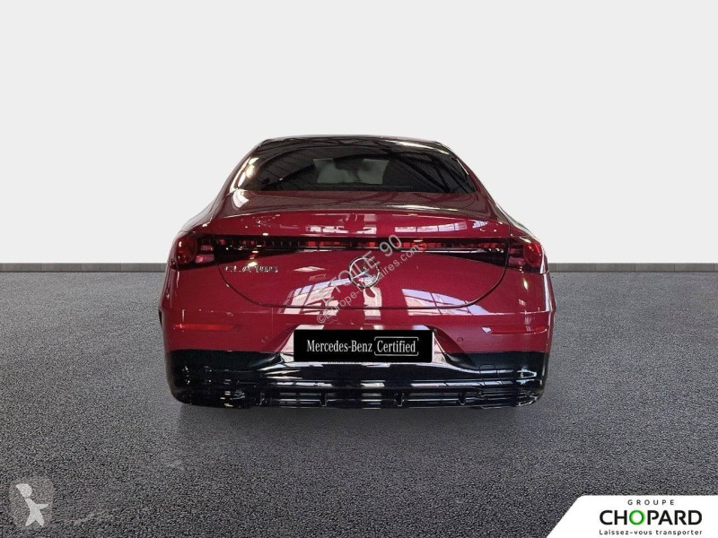 عربة نفعية Mercedes CLA 180 8F-eDCT