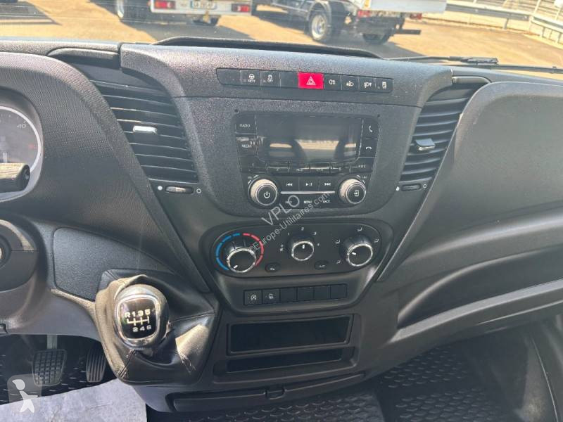 Furgoneta Iveco