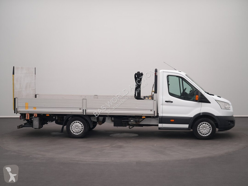 Лекотоварен автомобил Ford 155PK