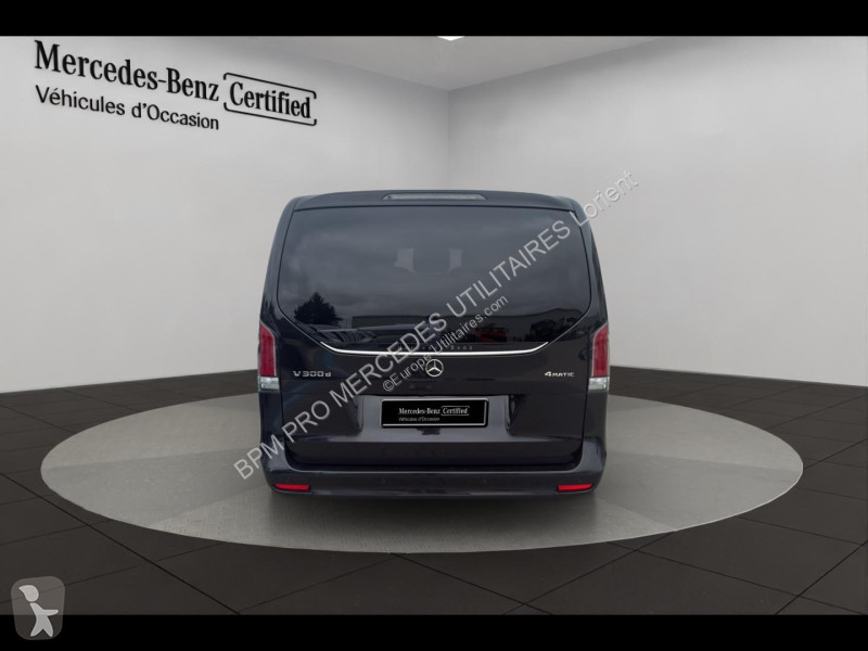Samochód dostawczy Mercedes 300 d Extra-Long...