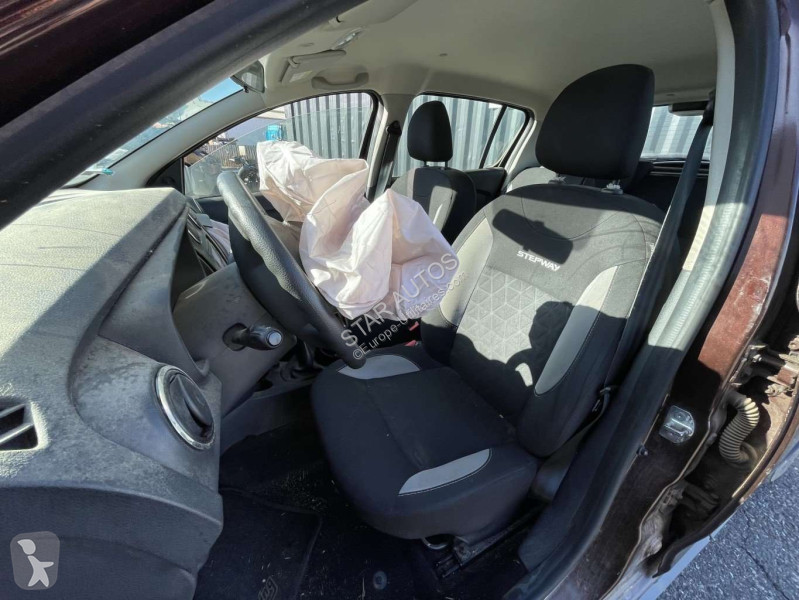 Samochód dostawczy Dacia