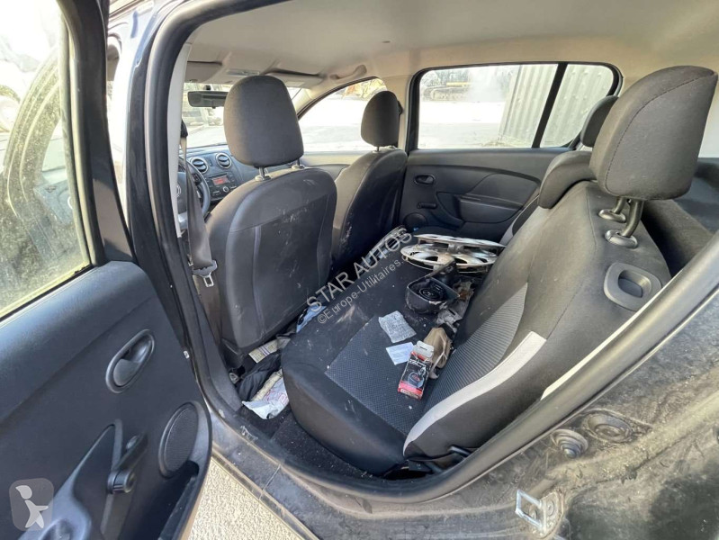 عربة نفعية Dacia