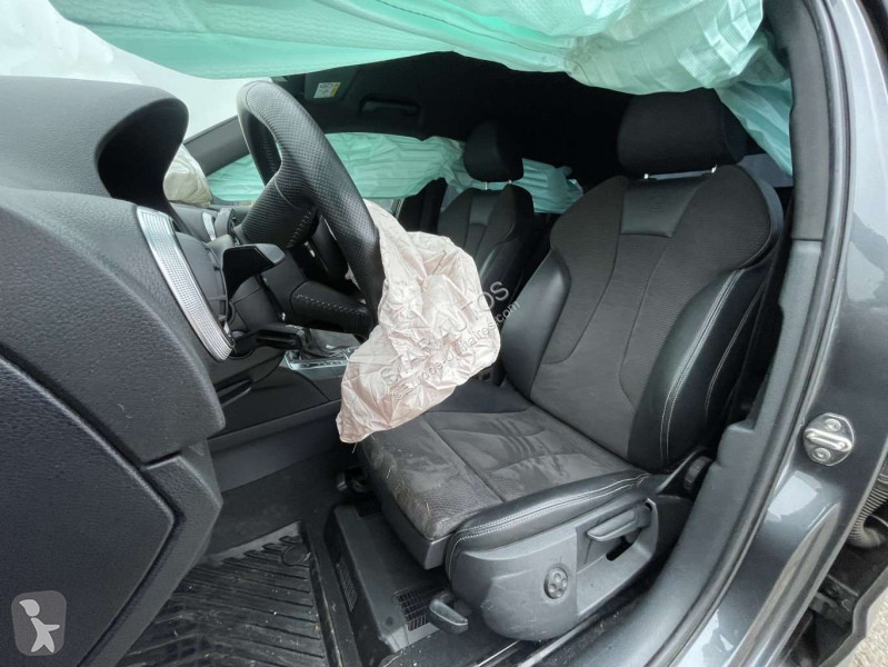 عربة نفعية Audi