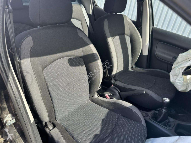 Véhicule utilitaire Peugeot