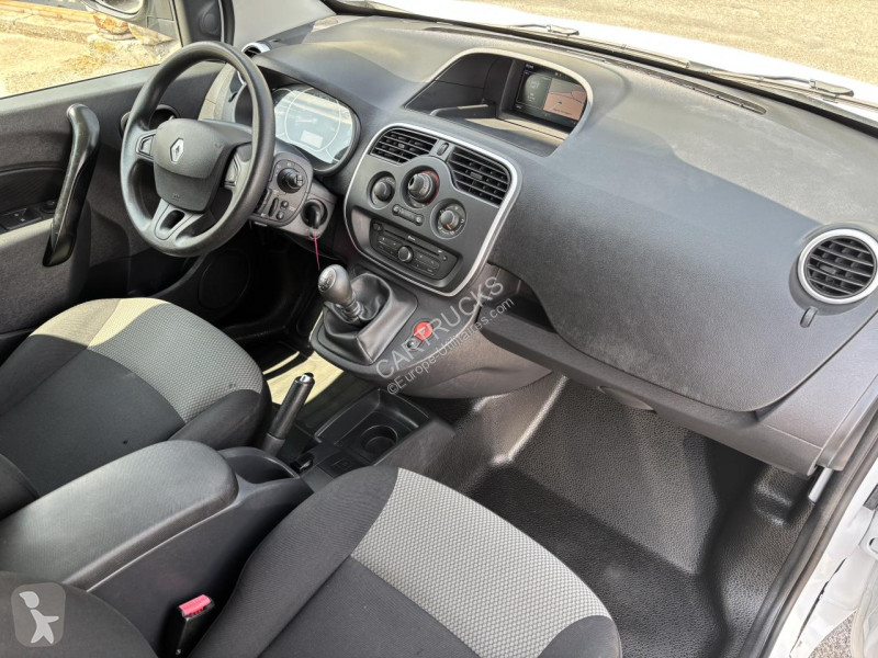 Véhicule utilitaire Renault KANGOO L1 1.5...