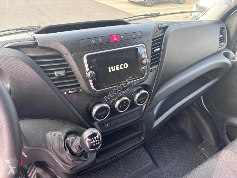Véhicule utilitaire Iveco CCb 35C16 - 3 litres...