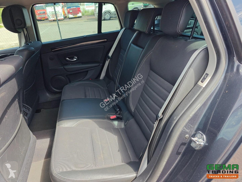 عربة نفعية Renault 4x2 Euro 5 - 5 Seats -...