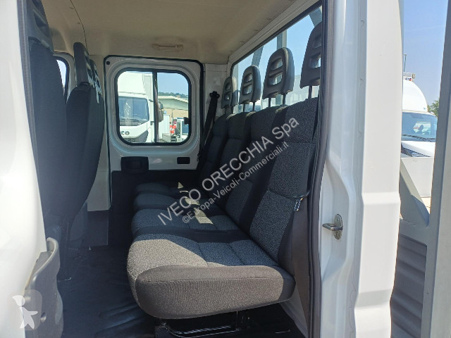 Samochód dostawczy Fiat DUCATO 6+1