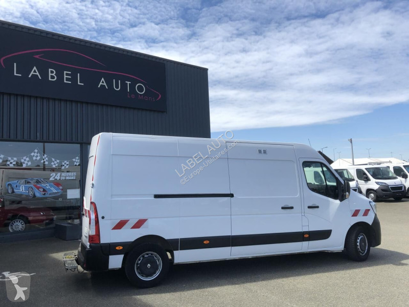 Véhicule utilitaire Renault 2.3