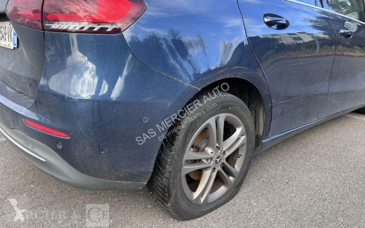 Véhicule utilitaire Mercedes