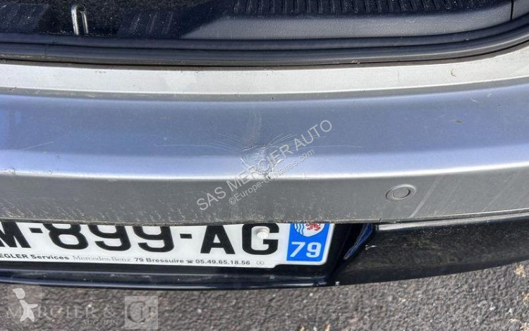 Véhicule utilitaire Toyota