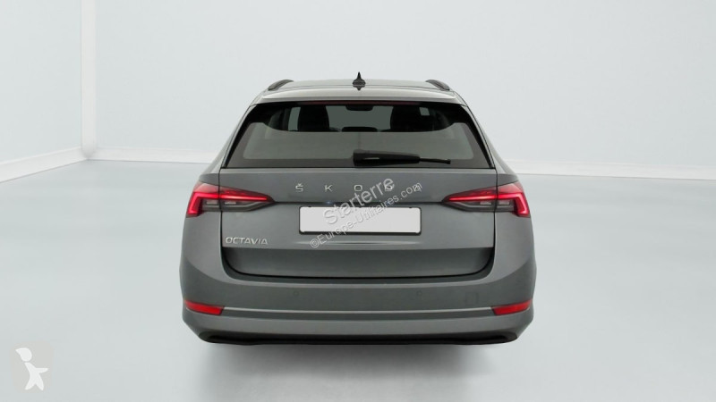 Véhicule utilitaire Skoda Combi