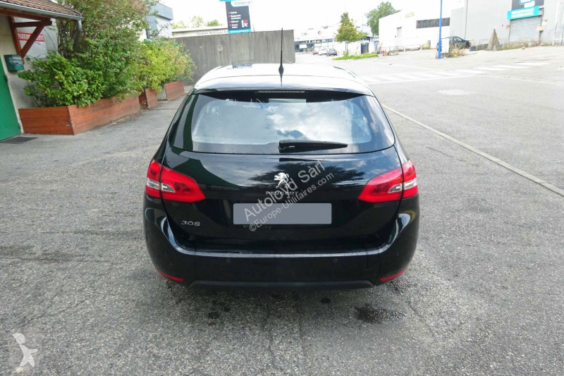 Véhicule utilitaire Peugeot BREAK 1,5 HDI 130 BVA