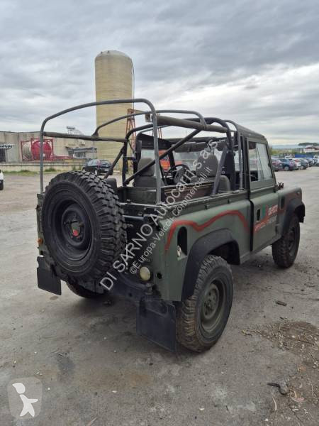 Samochód dostawczy Land Rover
