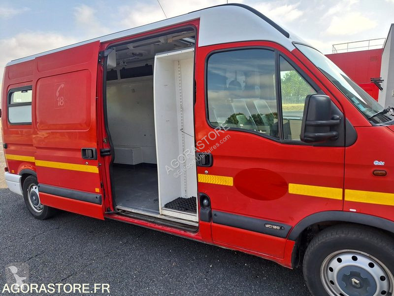 عربة نفعية Renault MASTER