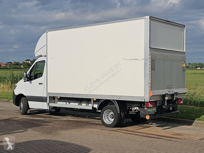 عربة نفعية Mercedes 515 Bakwagen Laadklep!