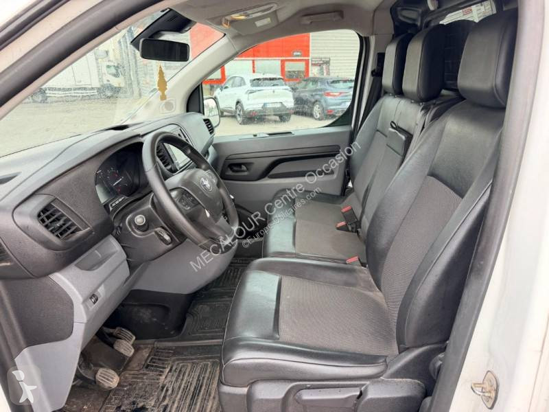 Samochód dostawczy Toyota