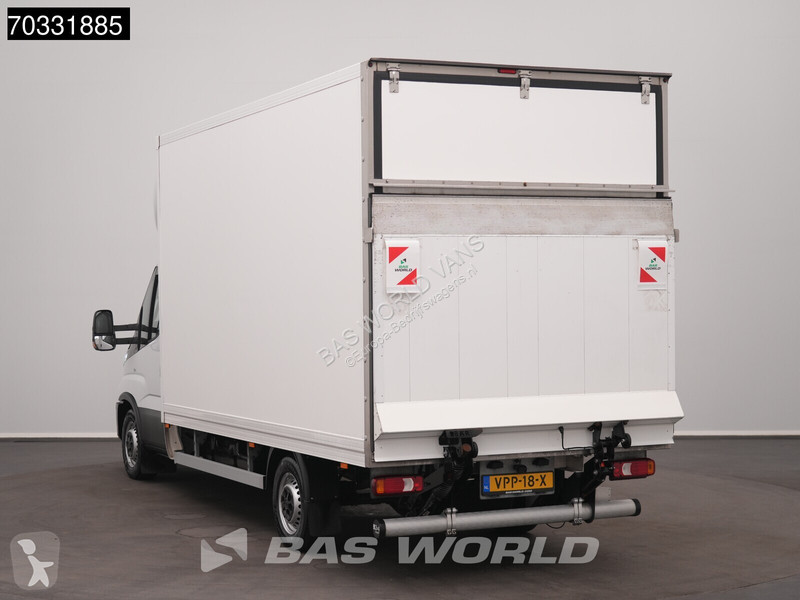 Коммерческий автомобиль Iveco 35S18 3.0L...