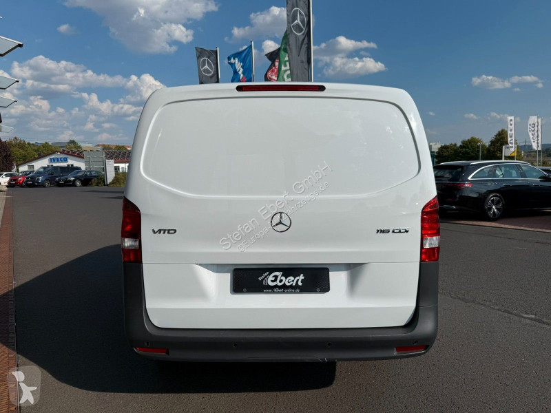 Furgoneta Mercedes Vito  9G Extral Klima Kamera...
