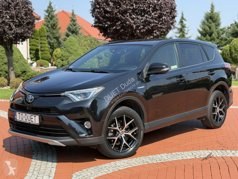 Samochód dostawczy Toyota RAV-4