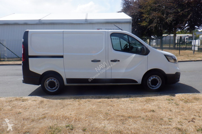 Renault TRAFIC 2.0 DCI 130 CV L1H1 van