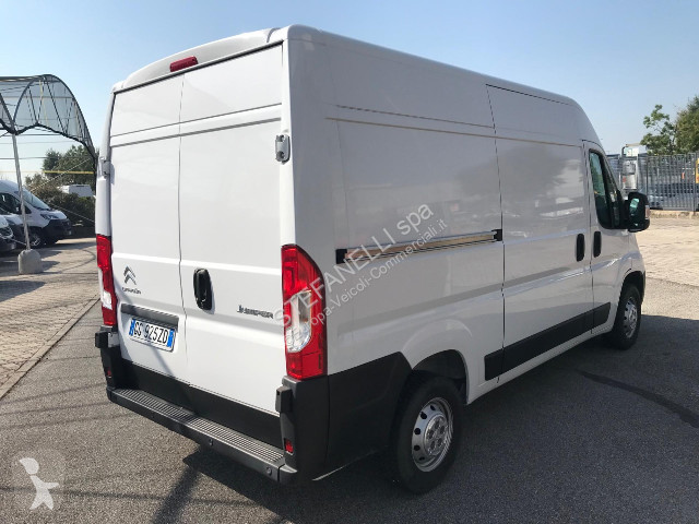 عربة نفعية Citroën Jumper 33 L2H2 2.2 bluehdi...
