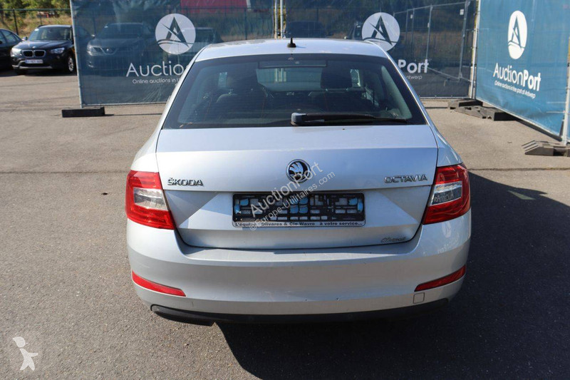عربة نفعية Skoda