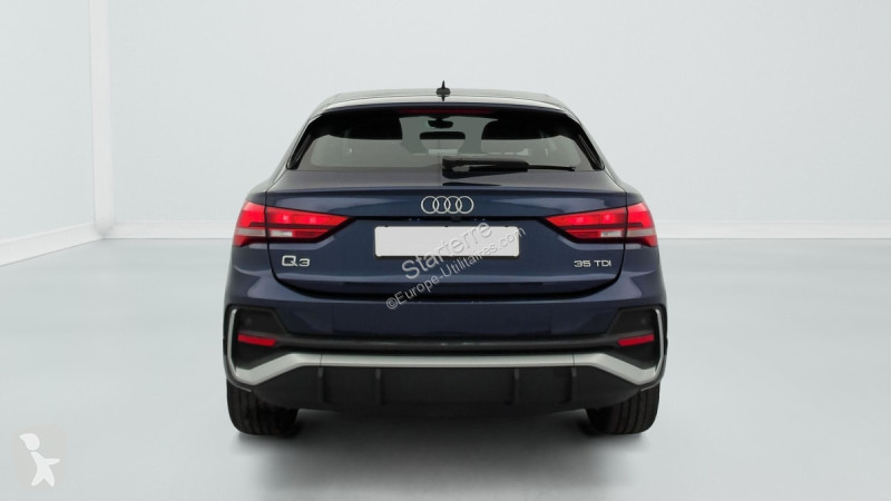 Audi Q3 Transporter