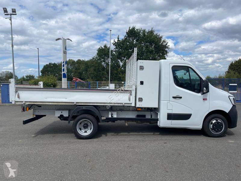 عربة نفعية Renault  MASTER DCi 145
