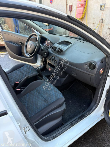 Renault CLIO Transporter