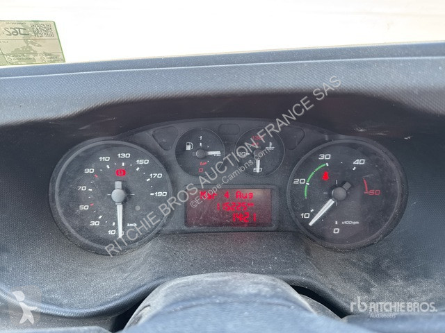 Furgoneta Iveco  35-130
