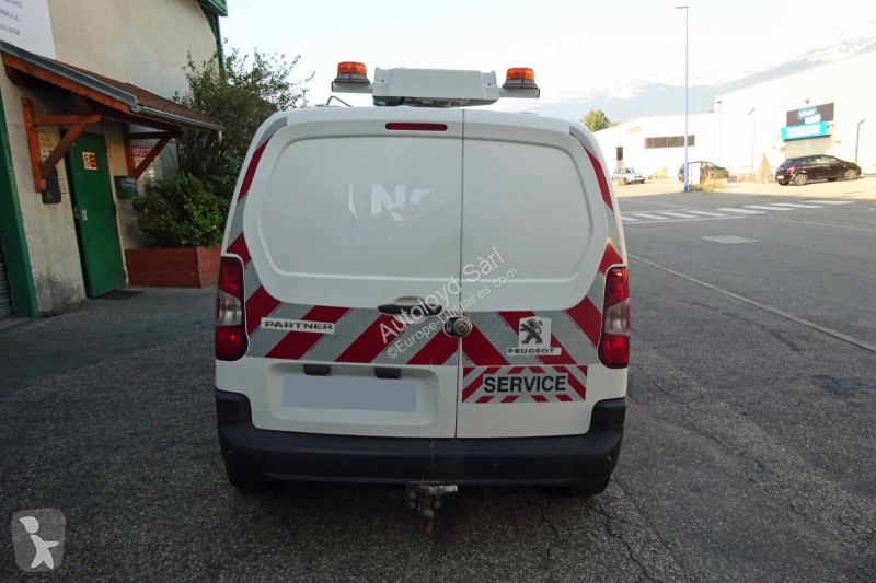 Véhicule utilitaire Peugeot PARTNER 1,5 HDI 100