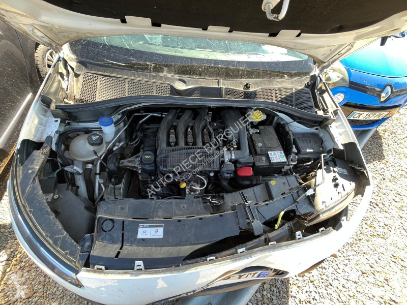 عربة نفعية Citroën cactus 1.2 VTi 82 / EM576