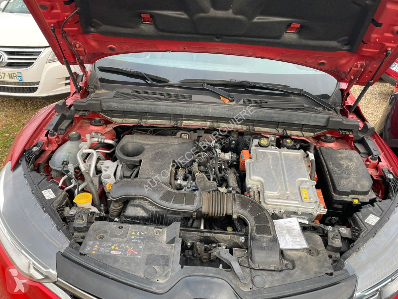 عربة نفعية Renault 1.6 E-Tech 145 Hybride...