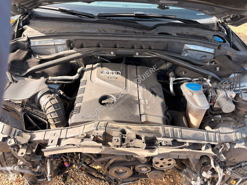 عربة نفعية Audi Q5 2.0 TFSi 211 Avus S-Tronic7...