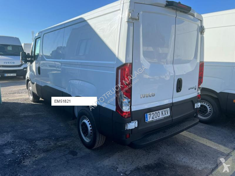 Furgoneta Iveco 35-120
