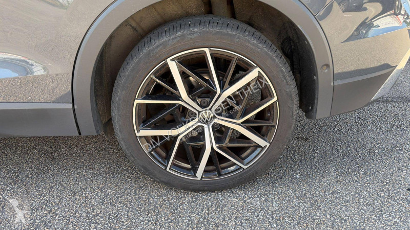 Samochód dostawczy Volkswagen Tiguan 1.5 eTSI...
